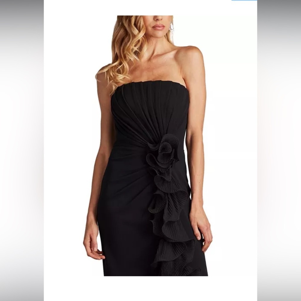 NEW Tadashi Shoji Pleated Strapless Ruffle LEITH RUFFLE Black BOS24386L gown L - Picture 3 of 13